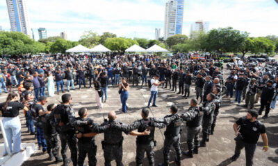 em-palmas,-governador-wanderlei-barbosa-participa-do-2o-encontro-nacional-motociclistico-do-giro