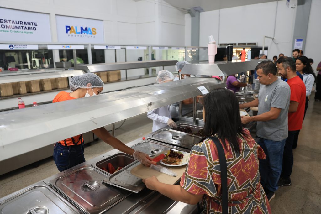 prefeitura-de-palmas-celebra-um-ano-da-abertura-dos-restaurantes-comunitarios