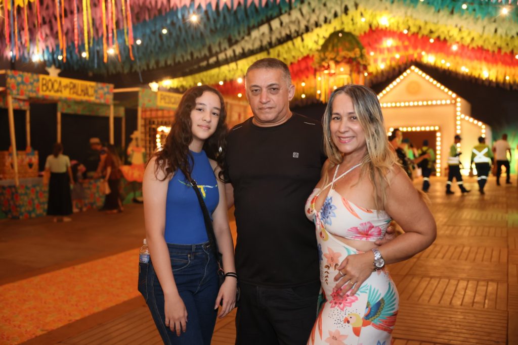 encerramento-do-34o-arraia-da-capital-e-marcado-por-tradicao,-musica-e-reconhecimento-do-publico