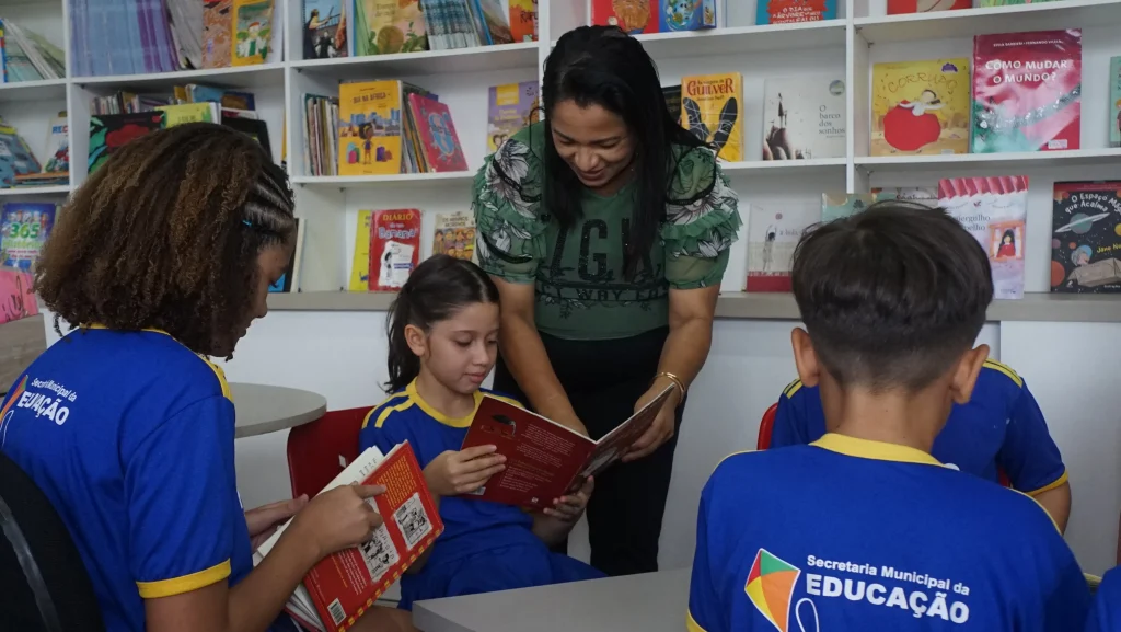 mais-de-44-mil-alunos-voltam-as-aulas-na-rede-municipal-de-ensino-nesta-segunda-feira,-3