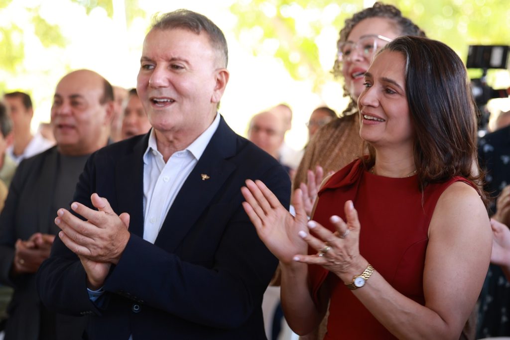 missa-em-memoria-a-siqueira-campos-reune-pioneiros-e-emociona-fieis-presentes